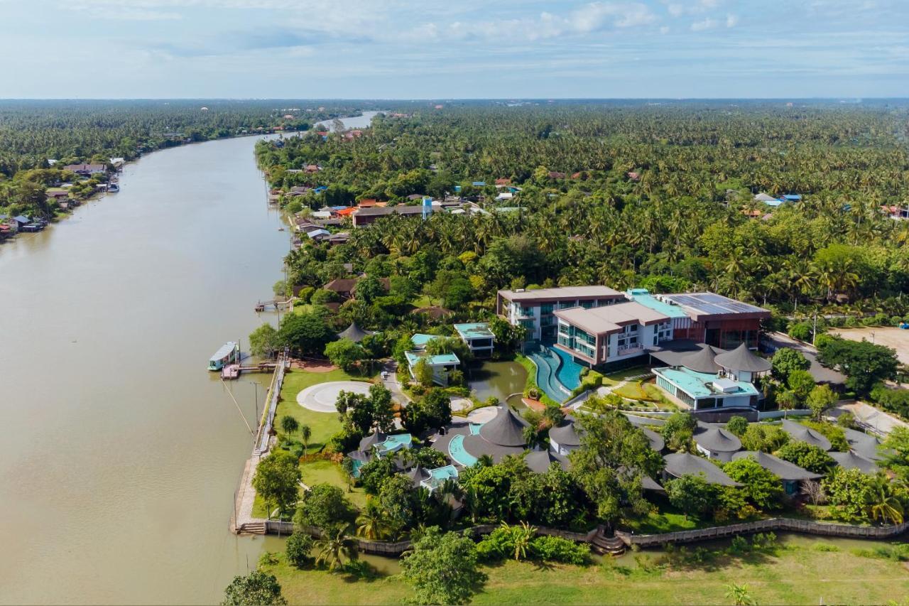 Na Tree Tara Riverside Resort Amphawa Damnoensaduak Bagian luar foto