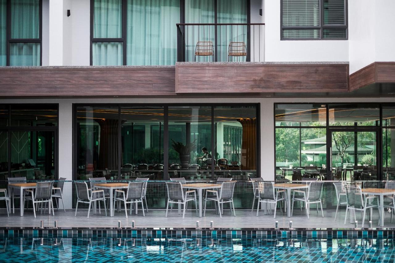 Na Tree Tara Riverside Resort Amphawa Damnoensaduak Bagian luar foto